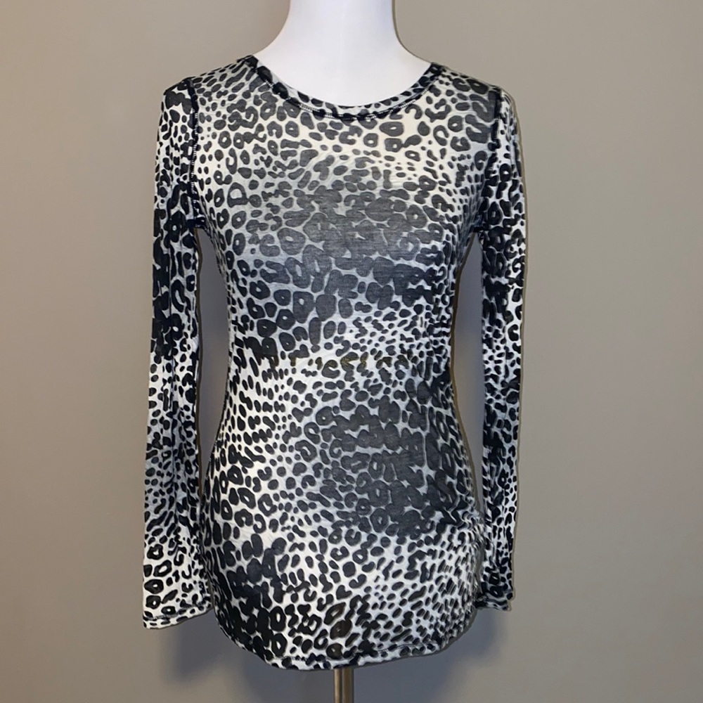 Express long sleeve leopard print T-shirt